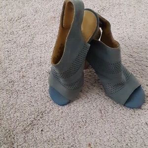 Block summer sandles